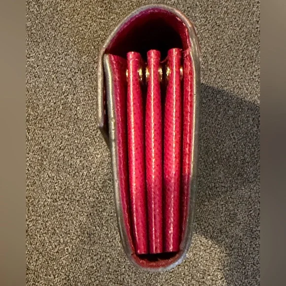 Louis Vuitton Sarah Style Multicartes Card Case - Fuchsia and Monogram - Picture 2 of 10